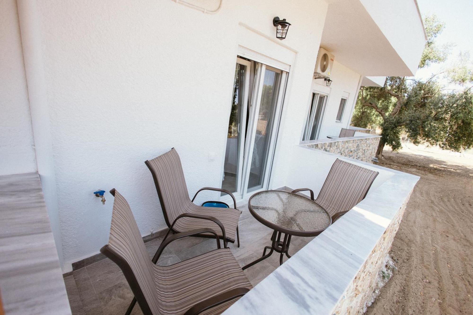 Villa Theano 2 Торони Экстерьер фото